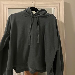 zella cropped sweatshirt